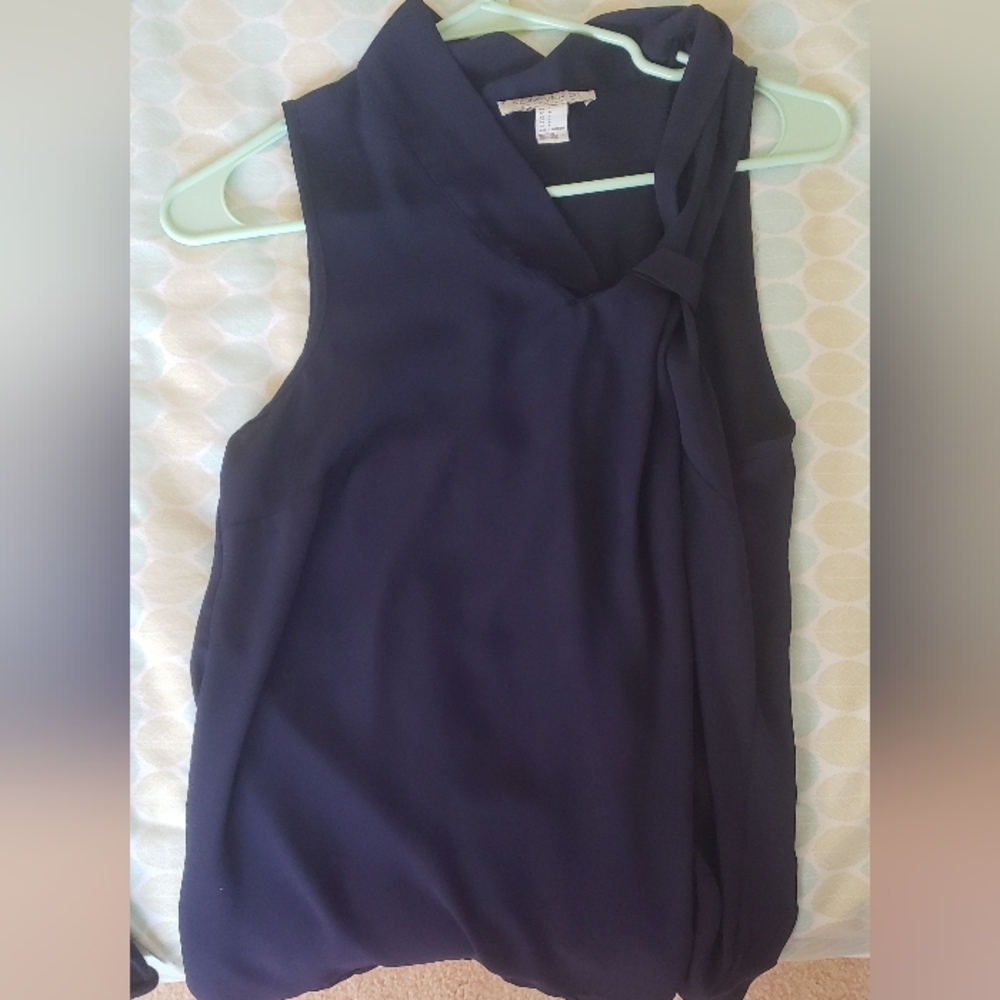 Forever 21 sleeveless navy top large